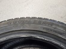 Goodyear Ultragrip Ice 2 245/45R18