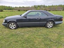 Mercedes-Benz W124 2.0 100кВт купе