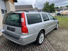 NELIKVEOLINE Volvo V70 2.4 D5 136kw, LISASOOJENDUS