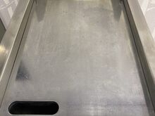 Võimas gaasil plaatgrill Zanussi 10kW 40x90x90cm