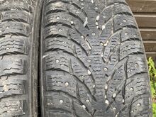 215/60/17” Nokian naastrehvid