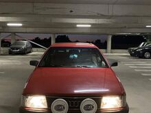 Audi 100 C3