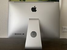 Apple iMac (21.5" Mid 2011) Core i5-2400S 12GB