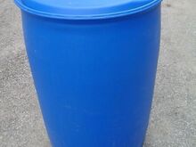 Plastikust tünn 220L