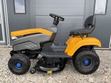 Аккумуляторный садовый трактор Stiga Tornado 398e e-power