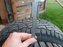 Pirelli naastrehvid R17/225/60