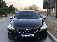 Volvo V40 R-design 1.5 112кВт 2017г. бензин автомат
