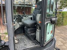 Bobcat E26