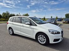 BMW 216i Grand Tourer 7 мест