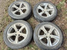 16” литые диски + зимние шины 205/60 R16