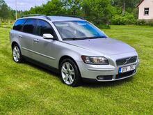 Volvo V50 универсал 1.8 бензин 92 кВт