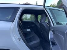 Volvo XC60 Рестайлинг Momentum AWD 2015 м.г. 2.4 133кВт