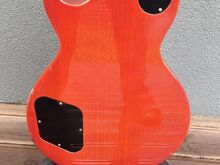 Edwards Les Paul elektrikitarr koos kohvriga