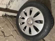Audi 16 t originaal valuveljed koos naastrehvidega