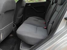 Ford Focus Trend 1.6 R6 74kW