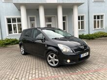 7-kohaline Toyota corolla Verso