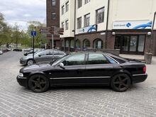 M:AUDI A8 4.2