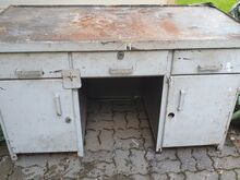 Tugev metallist töölaud / garaažilaud (~100 kg)