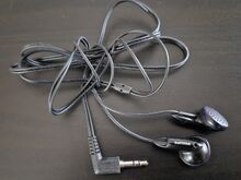 Panasonic raadio RF-2400 + Philips kõrvaklapid