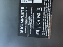 Komplete Kontrol A25