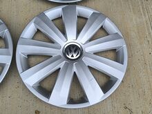 Оригинальные колпаки Volkswagen 16