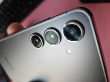Samsung galaxy s24 128gb koos karbi ja ümbrisega