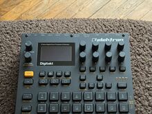 Elektron Digitakt сэмплер-драм-машина