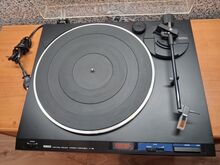 Vinüülplaadimängija Yamaha P-28