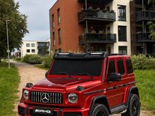Kahekohaline elektriauto Mercedes G63 AMG XXL