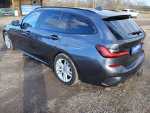 BMW 330e M-pakett  2022
