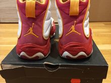 JORDAN PRO STRONG MEESTE. Jalale suurusega 43-44.