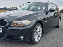 BMW 320I