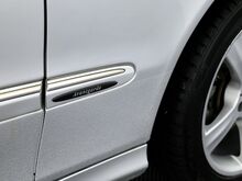 Mercedes-Benz CLK 320