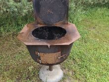 Malmpajast valmistatud väligrill/pliit
