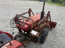 Väiketraktor Yanmar YM2210d laaduriga + frees