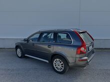 Volvo XC90 2,4d 120kw atm 2004a