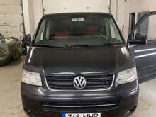 VW Multivan 2.5 дизель 96кВт механика, рег. оплачен