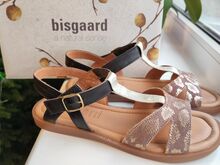 Bisgaard uued sandaalid 37