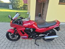 Kawasaki GPZ 1100 R4 74KW