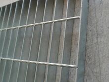 Горячеоцинкованные металлические решётки 100x40 см