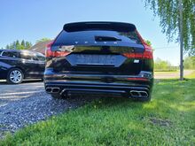 Volvo V60 R-Design 2.0 257 кВт AWD