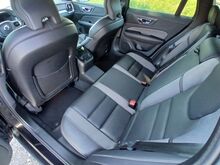 Volvo V60 R-Design 2.0 257 кВт AWD