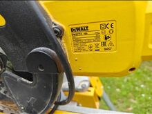 DeWalt DWS774-QS/ DE7033
