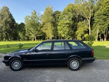 BMW E34 525