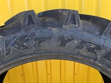 Uued tagumised rehvid traktorile MTZ 15.5 38