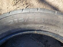 Летние шины 17" Nokian 2 шт.