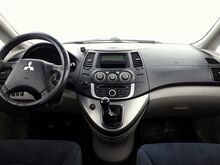 Mitsubishi Grandis
