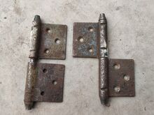 Lukud, hinged