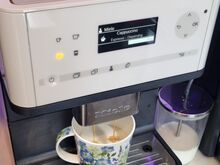 Качественная, мало использованная кофемашина Miele