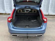 Volvo V60 Plug-In Hybrid AWD 2.4 D6 AWD 158kW